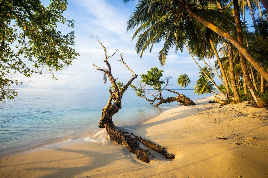 Private Island West Sumatra_4_cleaned