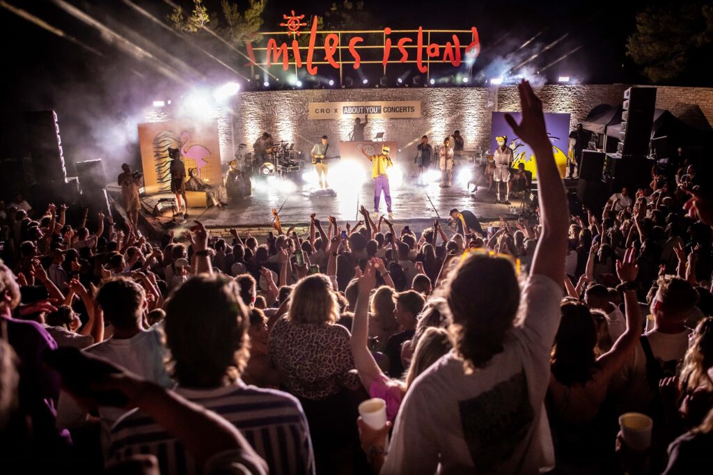 Private Island Croatia _4_cleaned