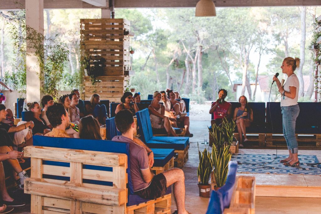 Private Island Glamping _cleaned (3)