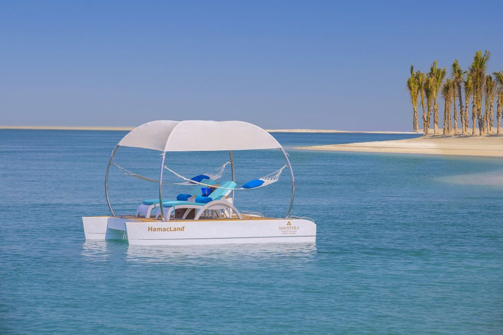 Anantara_World_Islands_Dubai_Exterior_View_Hamacland