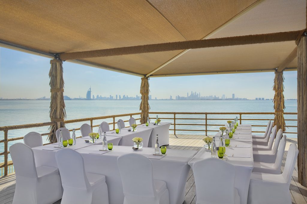 Anantara_World_Islands_Dubai_Resort_Meeting_Room_Qamar_Barge_U_Shape_Setup
