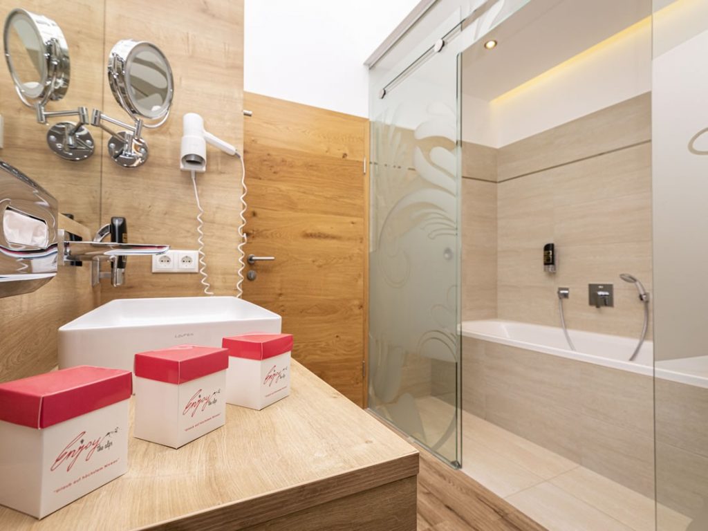 badezimmer-gross