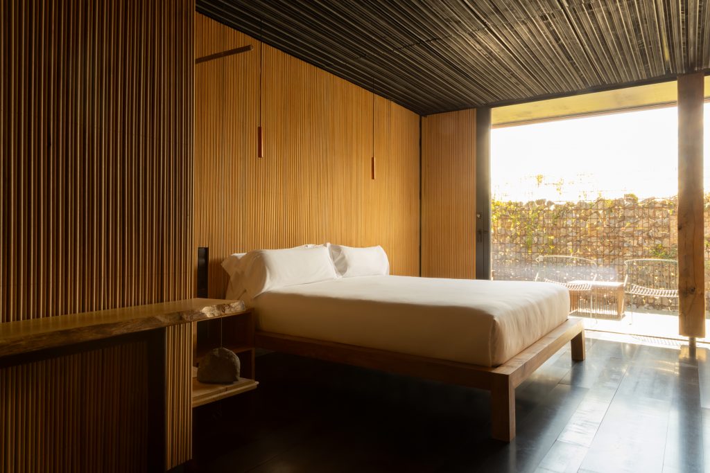 Belle TM_Junior Suite